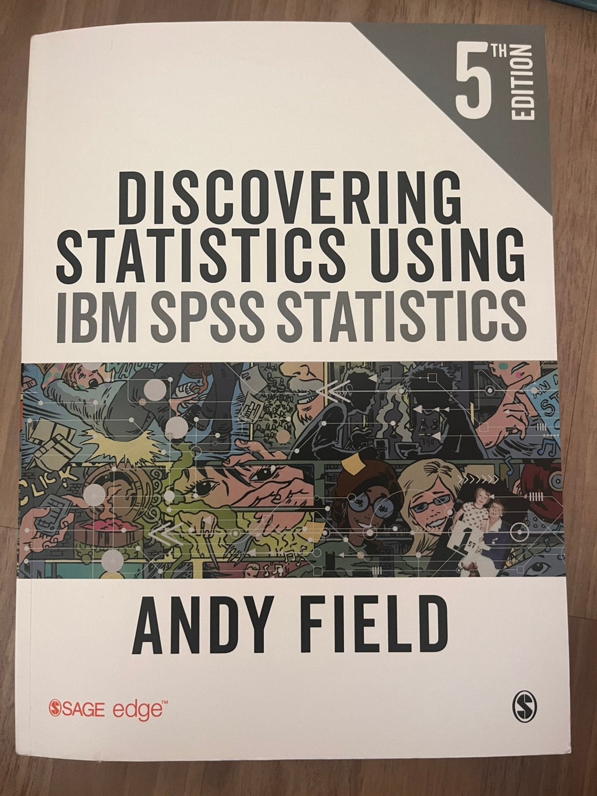 Discovering statistica using IBM SPSS statistics, Ophalen of Verzenden, Zo goed als nieuw, Programmeertaal of Theorie