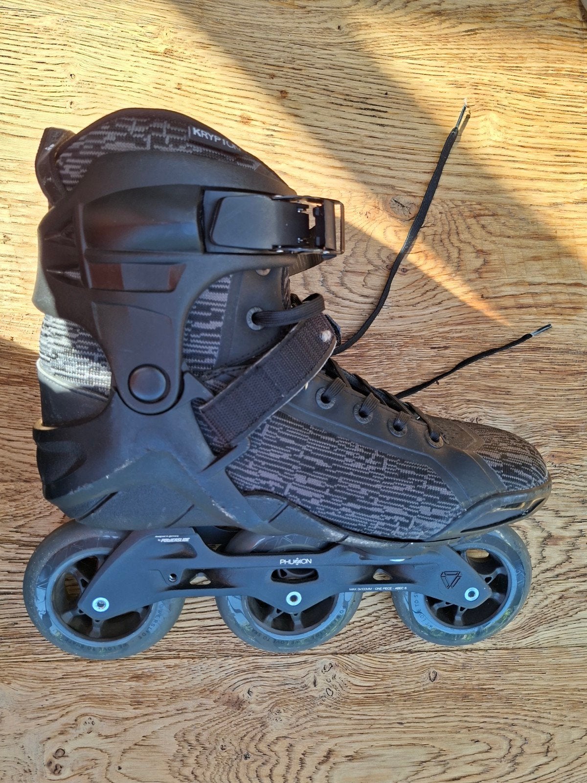 krypton skates maat 44 paar keer gebruikt, Ophalen of Verzenden, Zo goed als nieuw