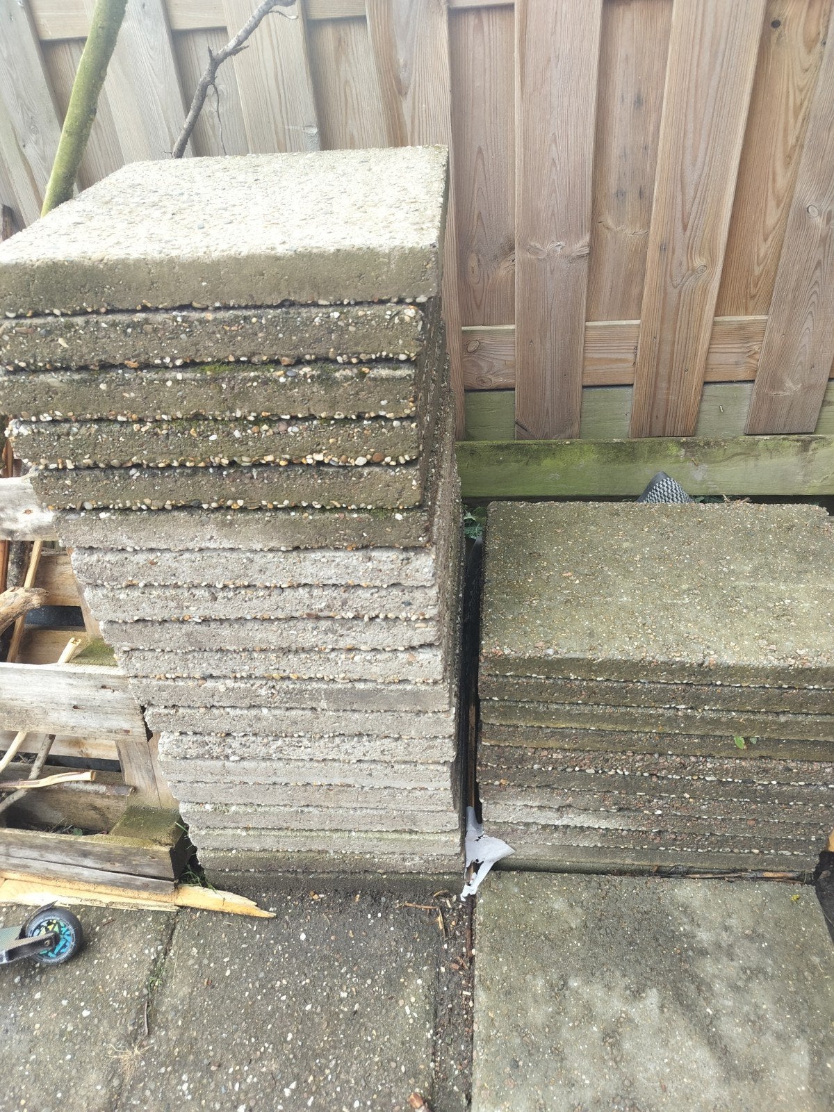 Gebruikte betontegels 60x40 en  50x50 grindtegels, Ophalen, Gebruikt, 5 tot 10 m², Grind