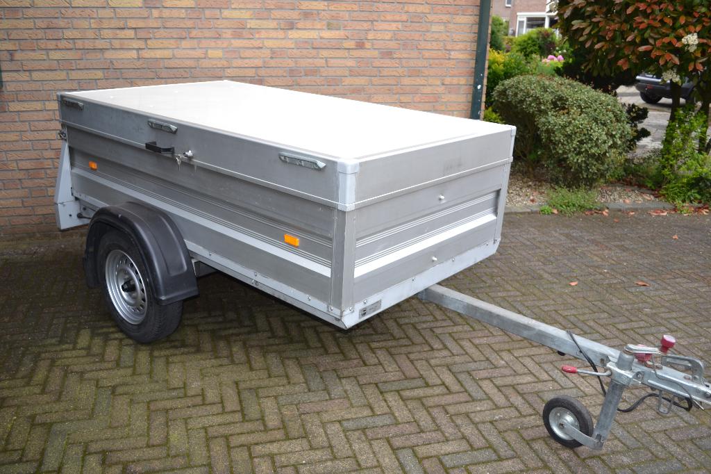 Ruime gebruikte bagagewagen / aanhanger (adv. 17 mei), Auto diversen, Ophalen, Zo goed als nieuw