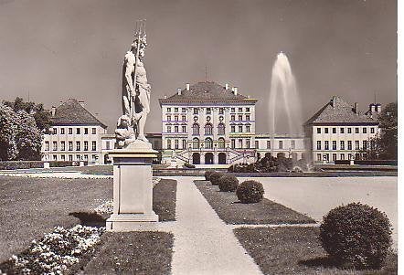 Ansichtkaart 	München (Dui)	Sloß Nymphenburg	Tuin aanzicht, Verzenden, 1940 tot 1960, Gelopen, Duitsland