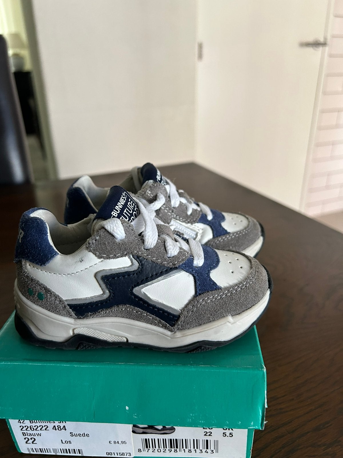 Nieuwe bunnies merk schoenen te koop, Ophalen of Verzenden, Zo goed als nieuw, Jongen, Schoenen