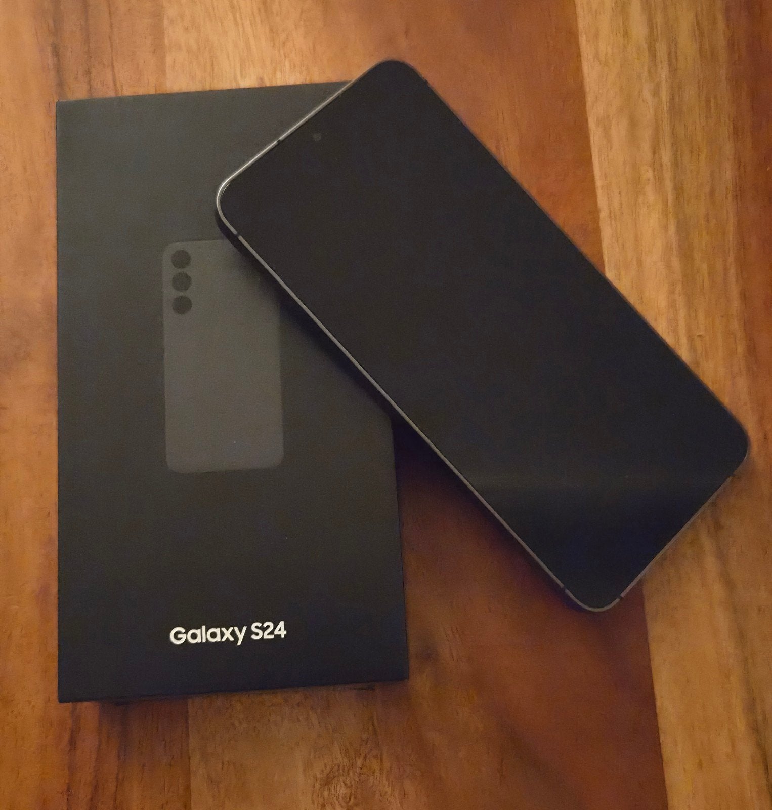 Samsung Galaxy S24 - zwart 128gb in nieuwstaat