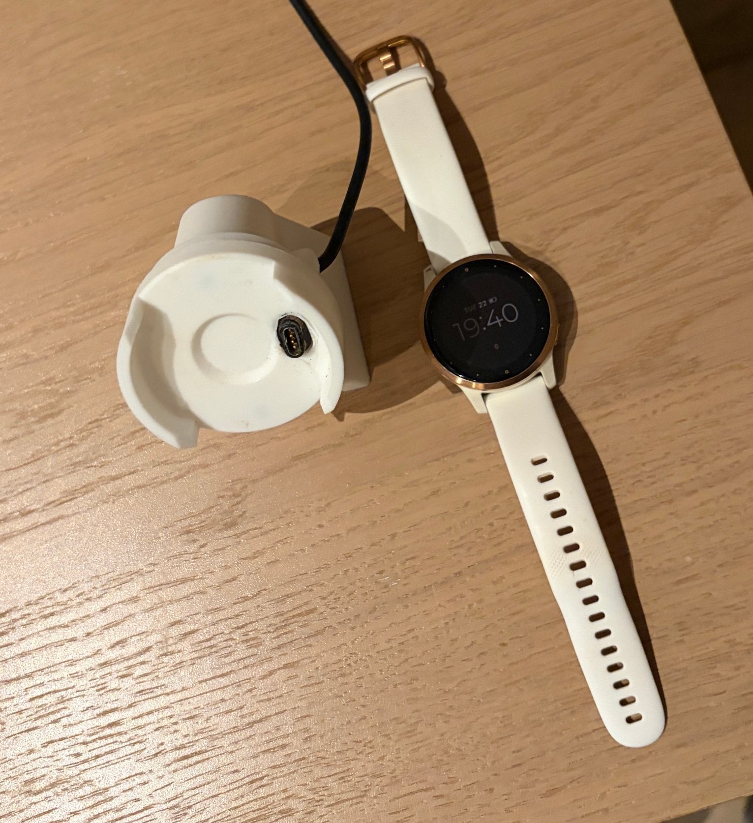 Garmin smartwatch Vivo active 4s, Sieraden, Tassen en Uiterlijk, Gebruikt, Stappen, Wit, Ophalen of Verzenden