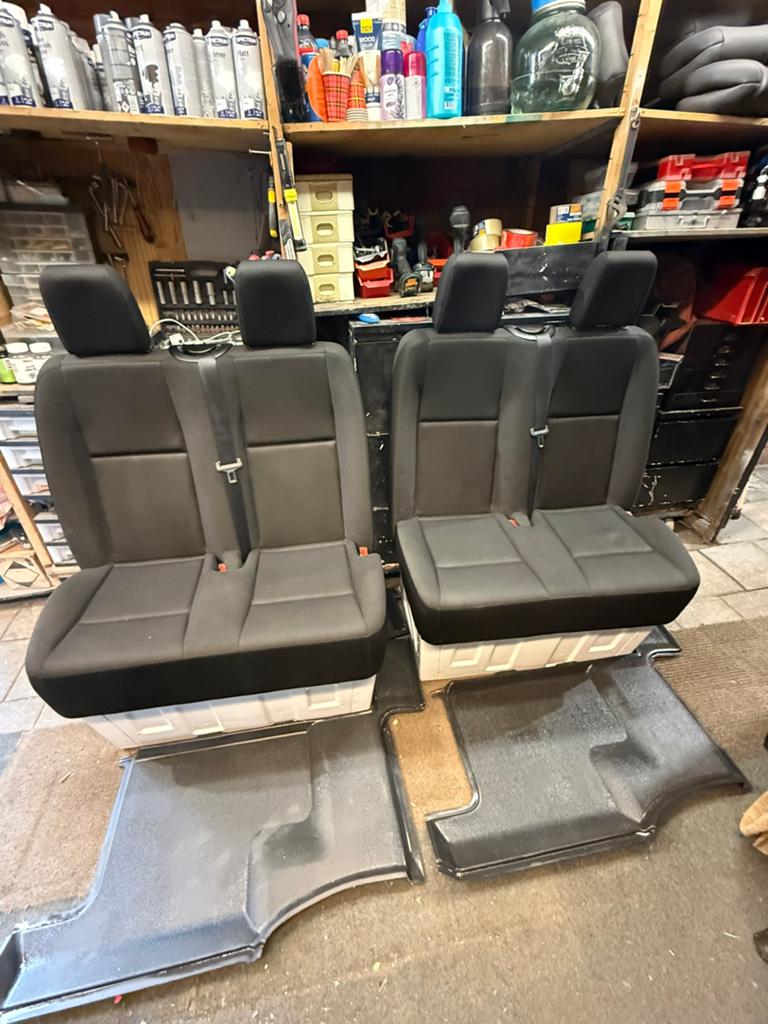 bijrijdersbanken voor mercedes sprinter 907/910, Auto-onderdelen, Interieur en Bekleding, Ophalen, Gebruikt, Mercedes-Benz