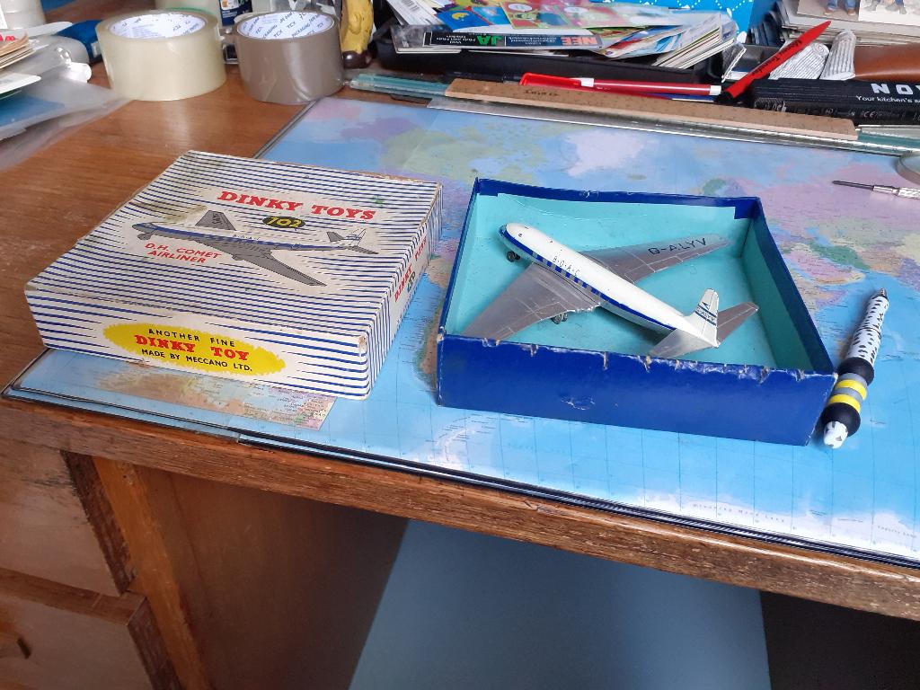 D.H. Comet Airliner    Dinky Toys 702, Verzenden, Zo goed als nieuw, Overige typen, Dinky Toys