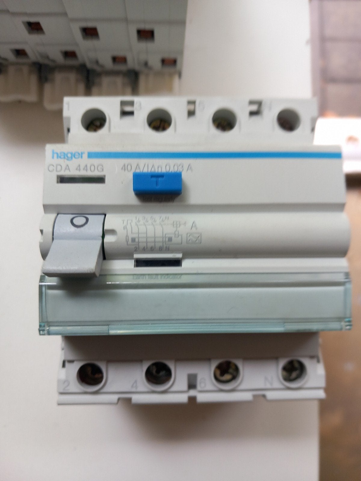 Hager CDA 440G aardlekschakelaar 40A/0.03A, Ophalen of Verzenden