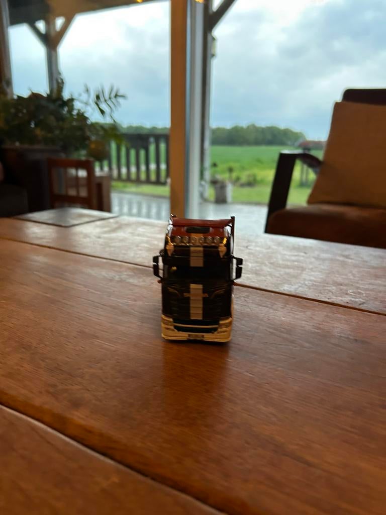 Vrachtwagen model 1:50, Ophalen of Verzenden, Zo goed als nieuw, Bus of Vrachtwagen, Overige merken