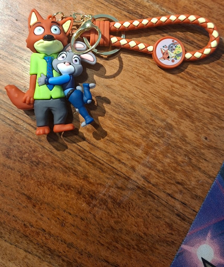 Zootopia sleutelhangers - Nick, Flash en Judy Hopps, Verzamelen, Disney, Ophalen of Verzenden, Overige figuren, Nieuw, Beeldje of Figuurtje