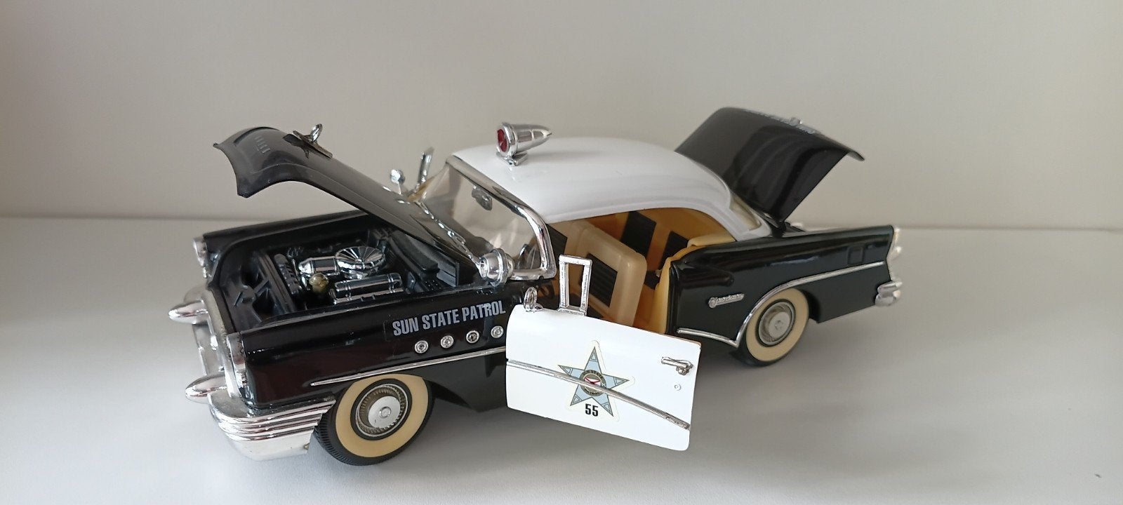 Buick Century Police Mira., Hobby en Vrije tijd, Modelauto's | 1:18, Ophalen of Verzenden, Nieuw, Auto, Overige merken
