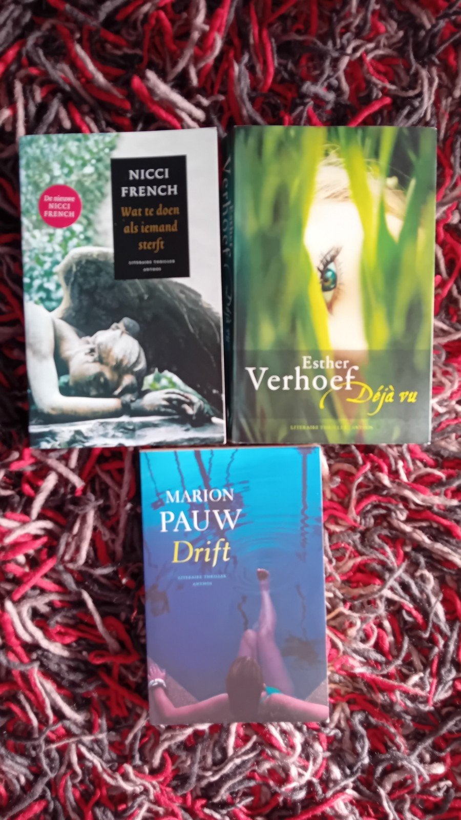 Thrillers, Ophalen, Zo goed als nieuw