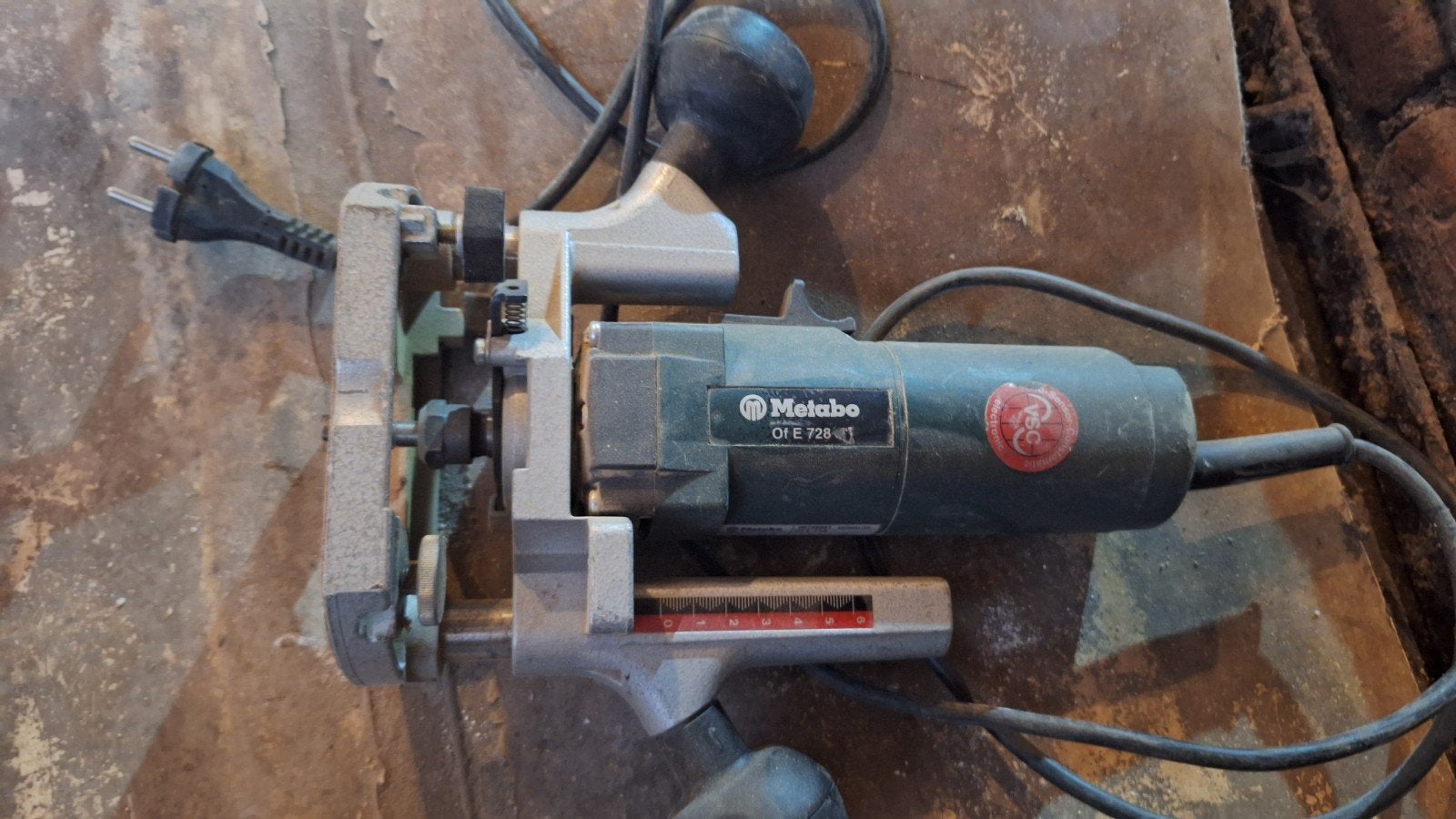 Metabo OF E 728 Bovenfrees met diverse frezen, Doe-het-zelf en Verbouw, Gereedschap | Freesmachines, Ophalen, Gebruikt, Bovenfrees