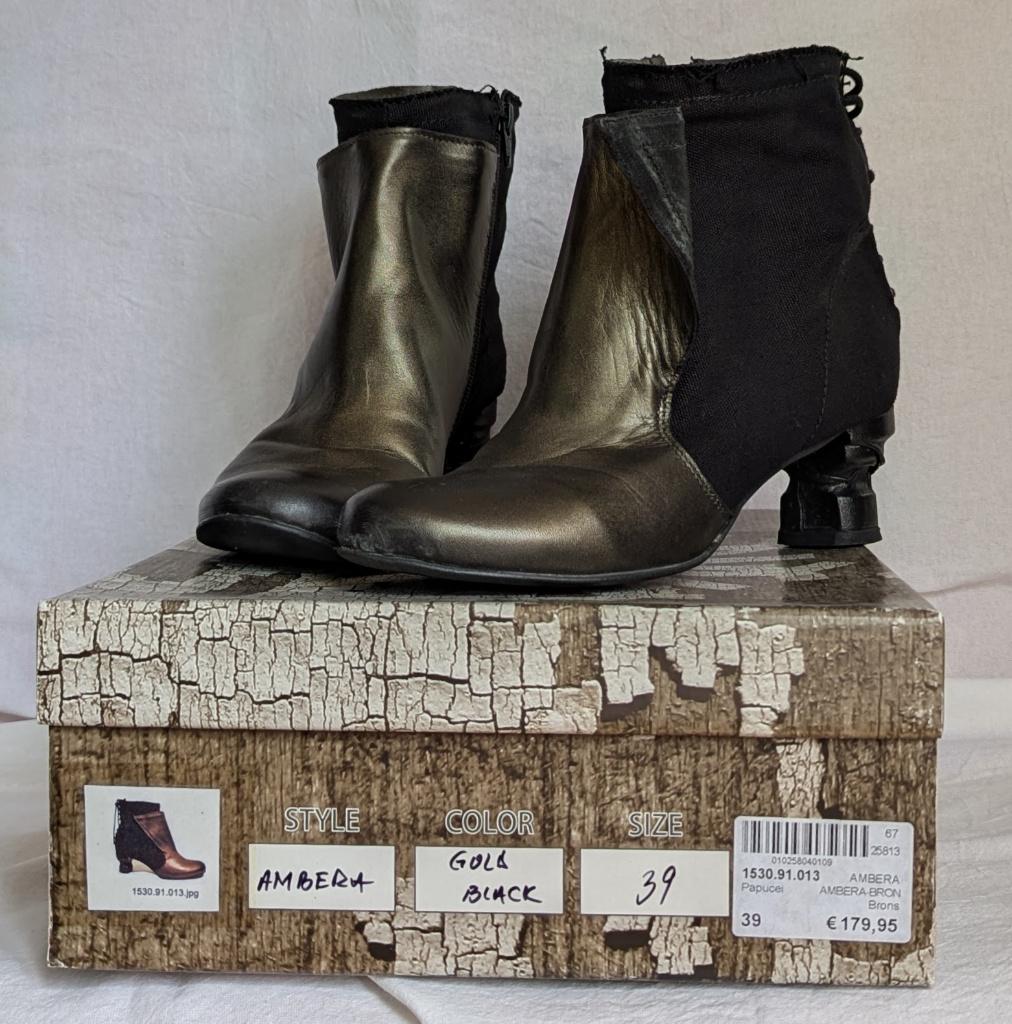 Korte laarsjes Papucei Ambera mt 39, Kleding | Dames, Verzenden, Zwart, Lage of Enkellaarzen, Zo goed als nieuw