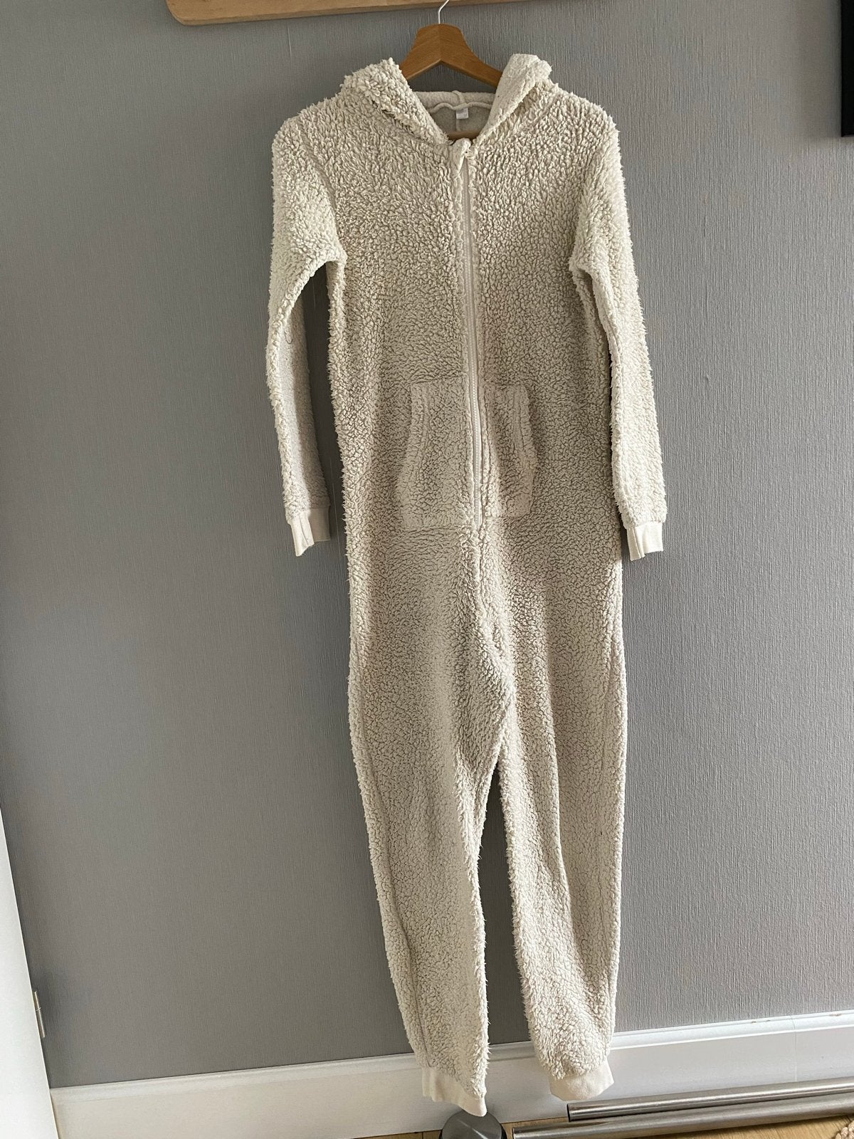Beige Onesie Maat 158/164 - Comfortabel en Warm, Kinderen en Baby's, Ophalen of Verzenden, Gebruikt, Meisje, Overige typen