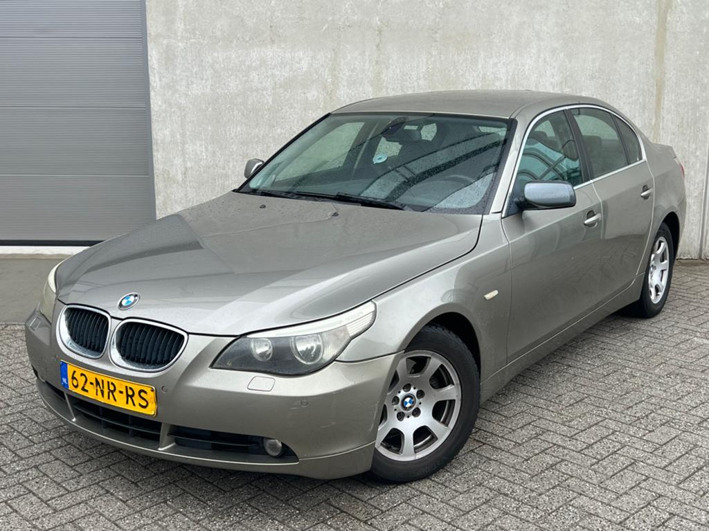 Leuke BMW 5-Serie 525i E60 Sedan Automaat 192PK Benzine/APK!, Auto's, BMW, Bedrijf, 5-Serie, ABS, Adaptieve lichten, Airbags, Airconditioning