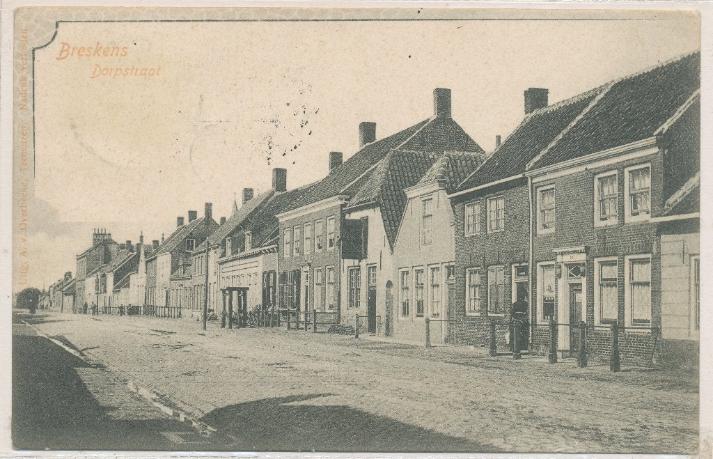 Breskens - Dorpstraat (1)  1905, Ophalen of Verzenden, Voor 1920, Gelopen, Zeeland