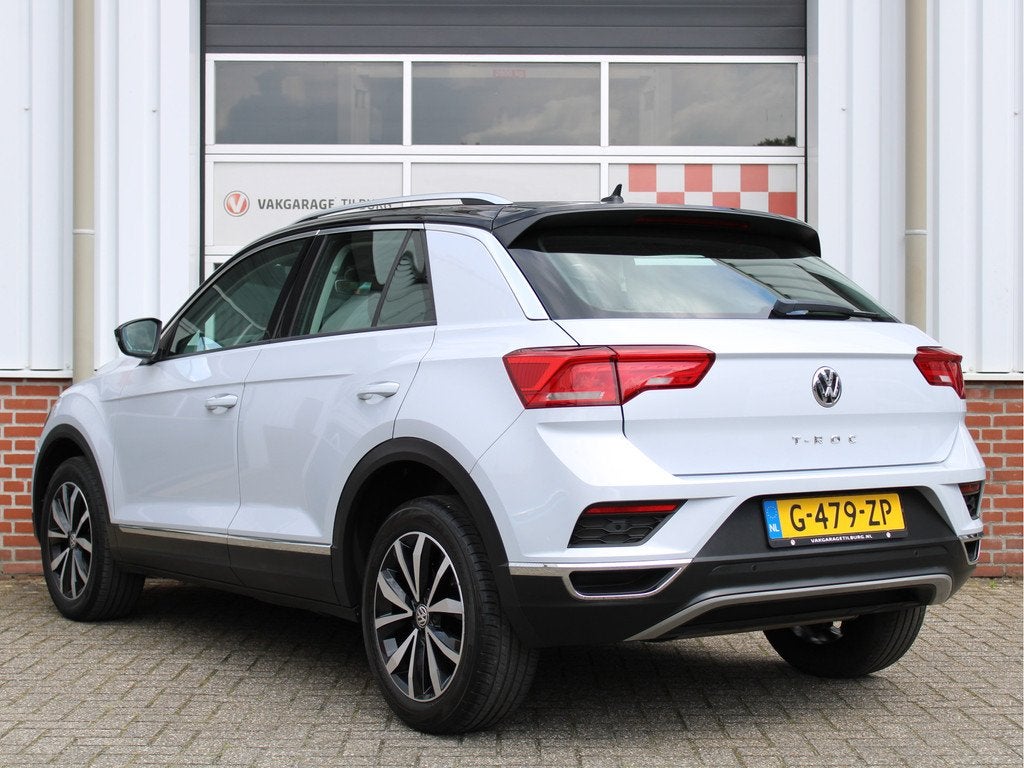Volkswagen T-Roc 1.5 TSI 150PK Style Business Automaat 1e Ei, Stof, Euro 6, 4 cilinders, 150 pk