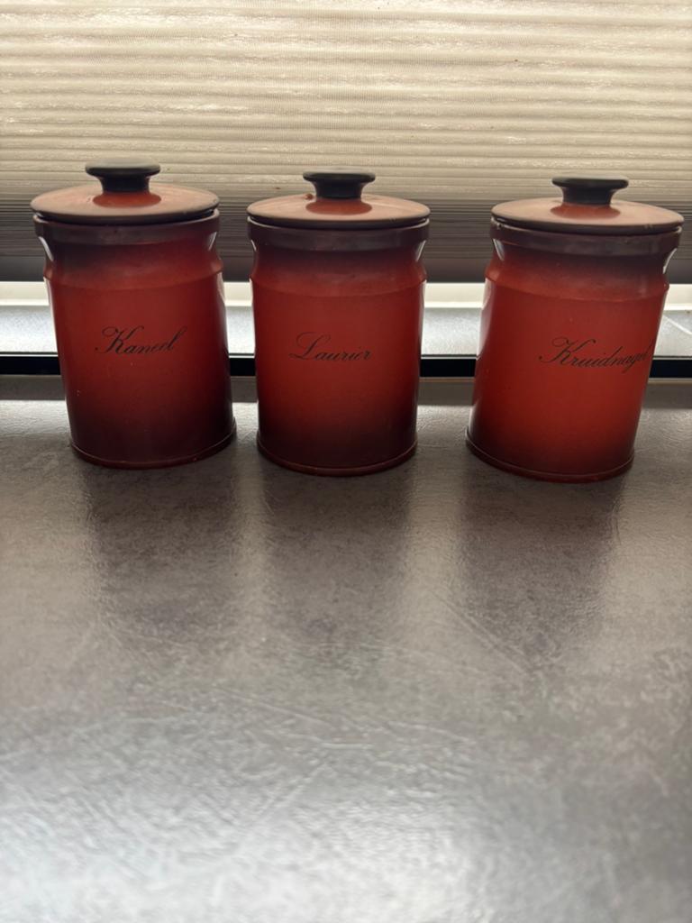 3 vintage brabantia busjes( kaneel, kruidnagel enlaurier), Ophalen, Zo goed als nieuw