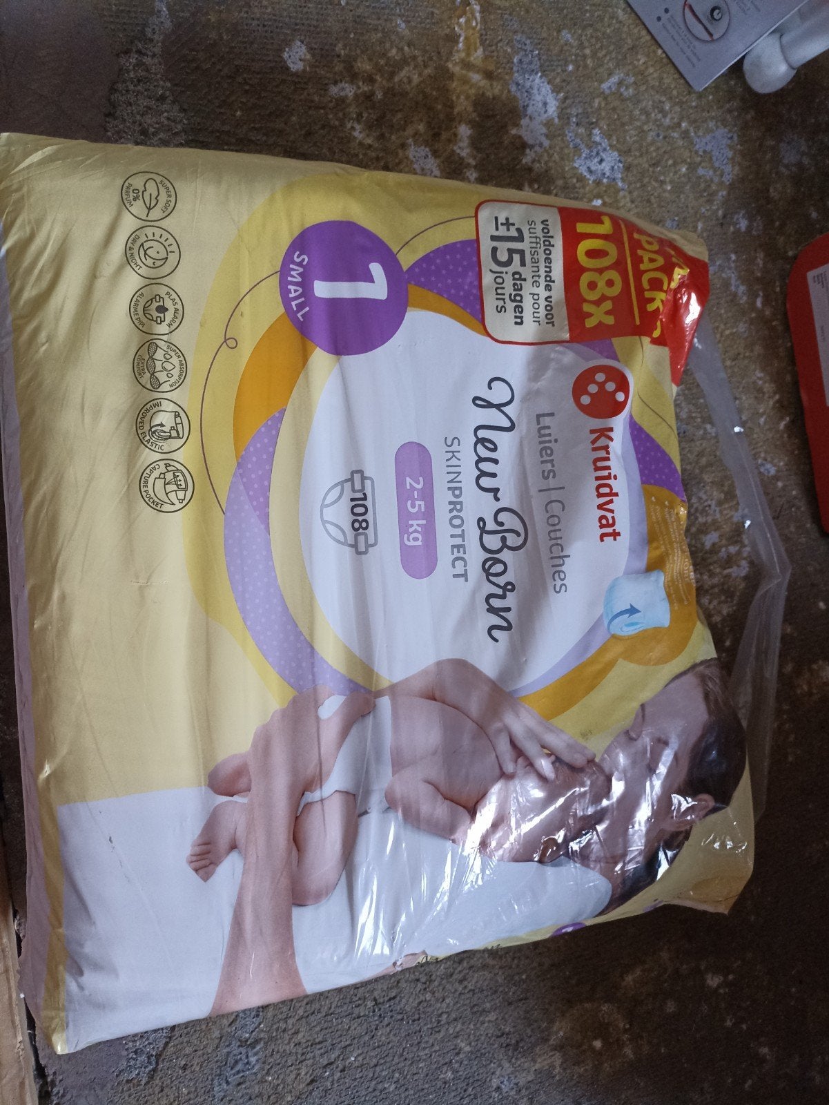 Kruidvat New Born Luiers Maat 1 (2-5 kg) - +/- 100 stuks, Kinderen en Baby's, Overige Kinderen en Baby's, Ophalen of Verzenden