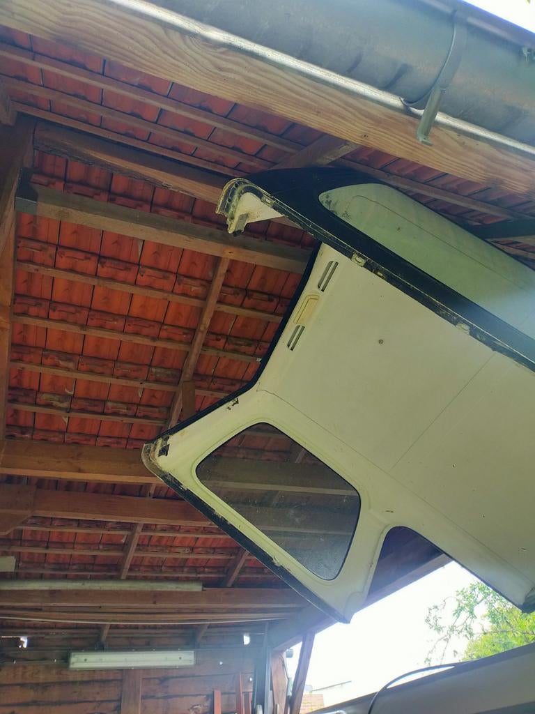 Hardtop geen achter.    raam       Licht beschadigd, Auto-onderdelen, Vrachtwagen-onderdelen, Ophalen of Verzenden, Gebruikt, Overige merken