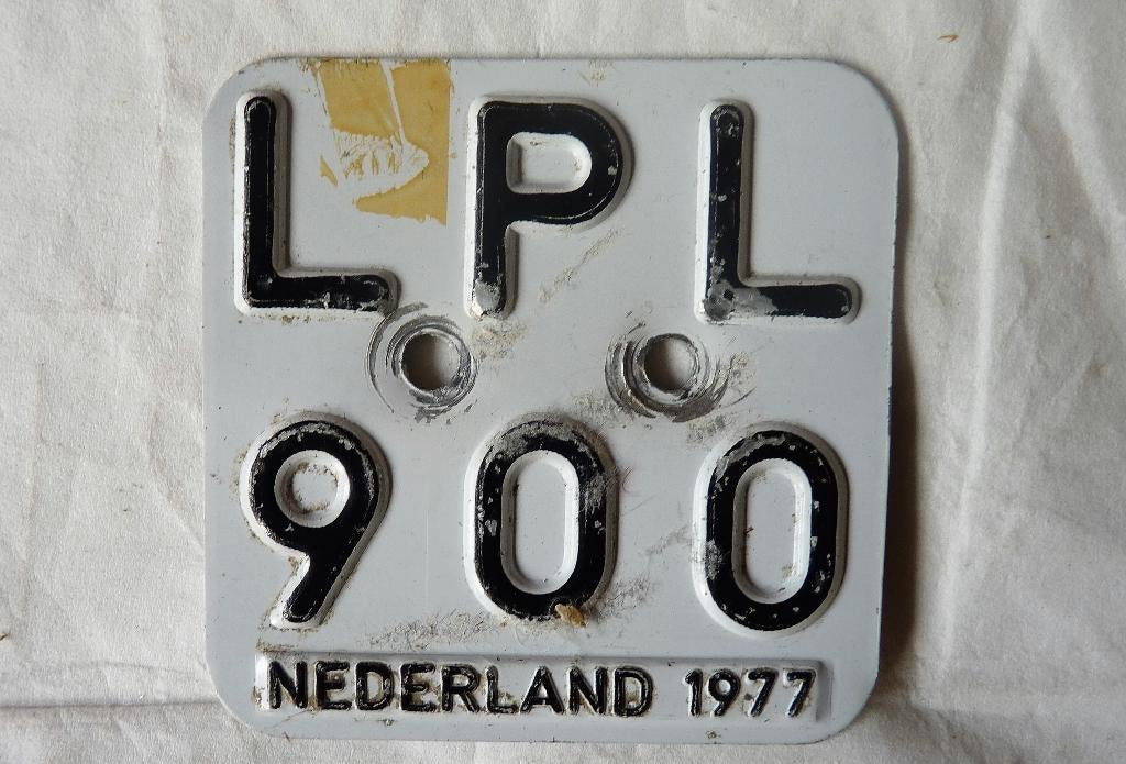 bromfietsplaatje 1977, Fietsen en Brommers, Verzenden, Gebruikt, Overige typen, Overige merken