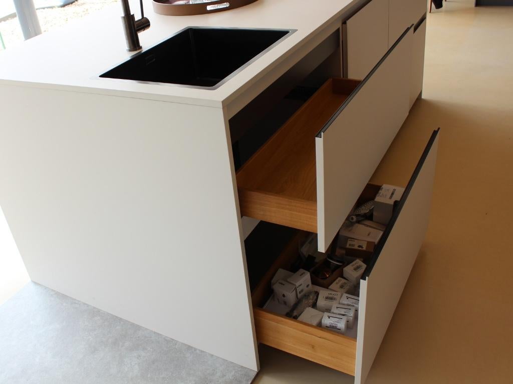 MB-1 High-end designkeuken met V-ZUG – Liebherr & eiland, Ophalen, Ladestraße 52, 32257 Bünde, Duitsland, Rotpunkt Küchen GmbH