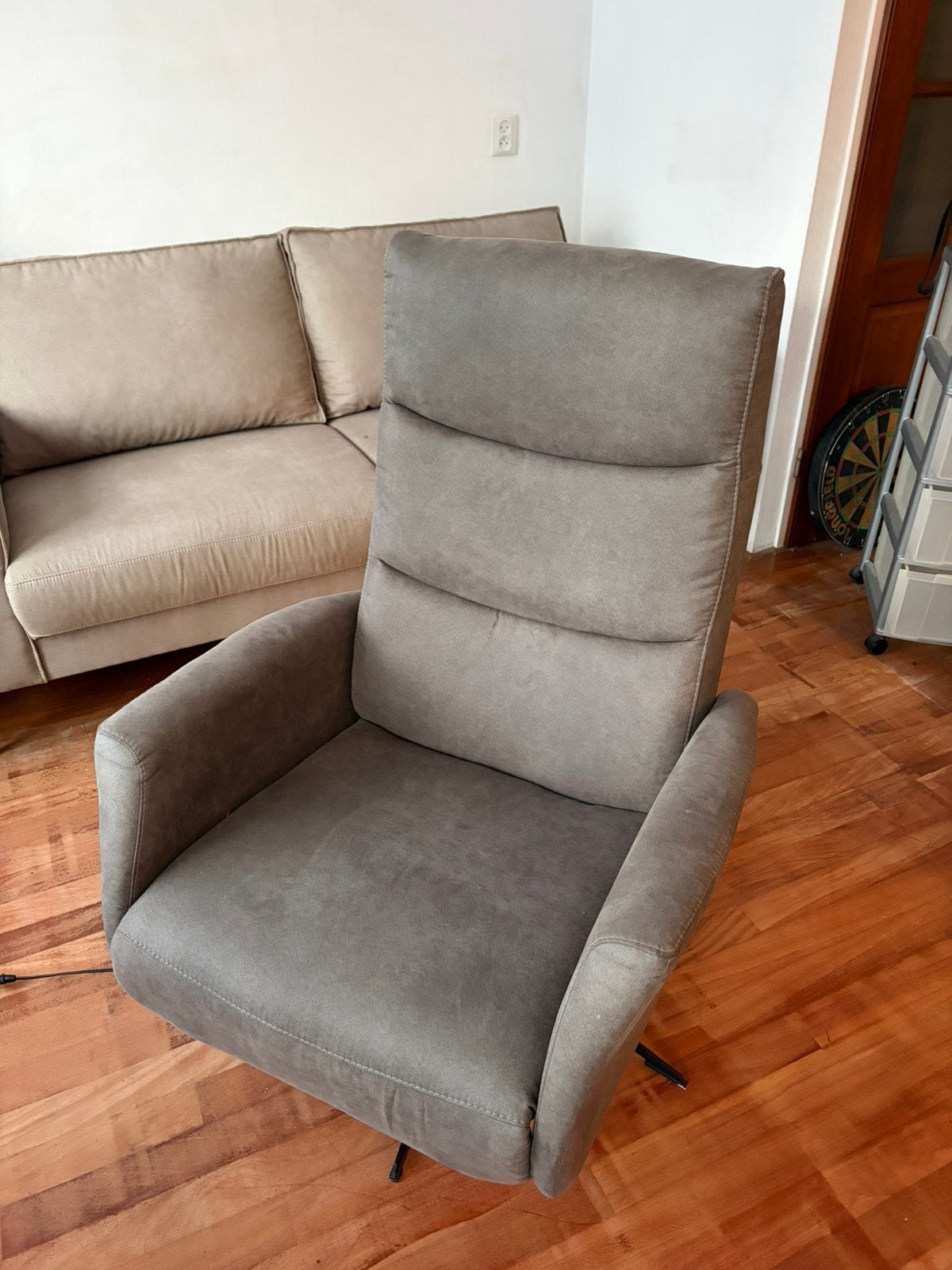 Zitfauteuil / Relaxfateuils donker grijs / Antraciet, Ophalen, Gebruikt, 75 tot 100 cm, Stof