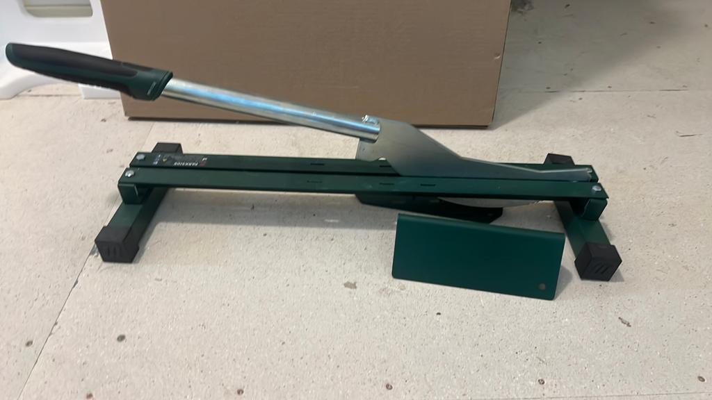Laminate floor cutter, Ophalen, Zo goed als nieuw