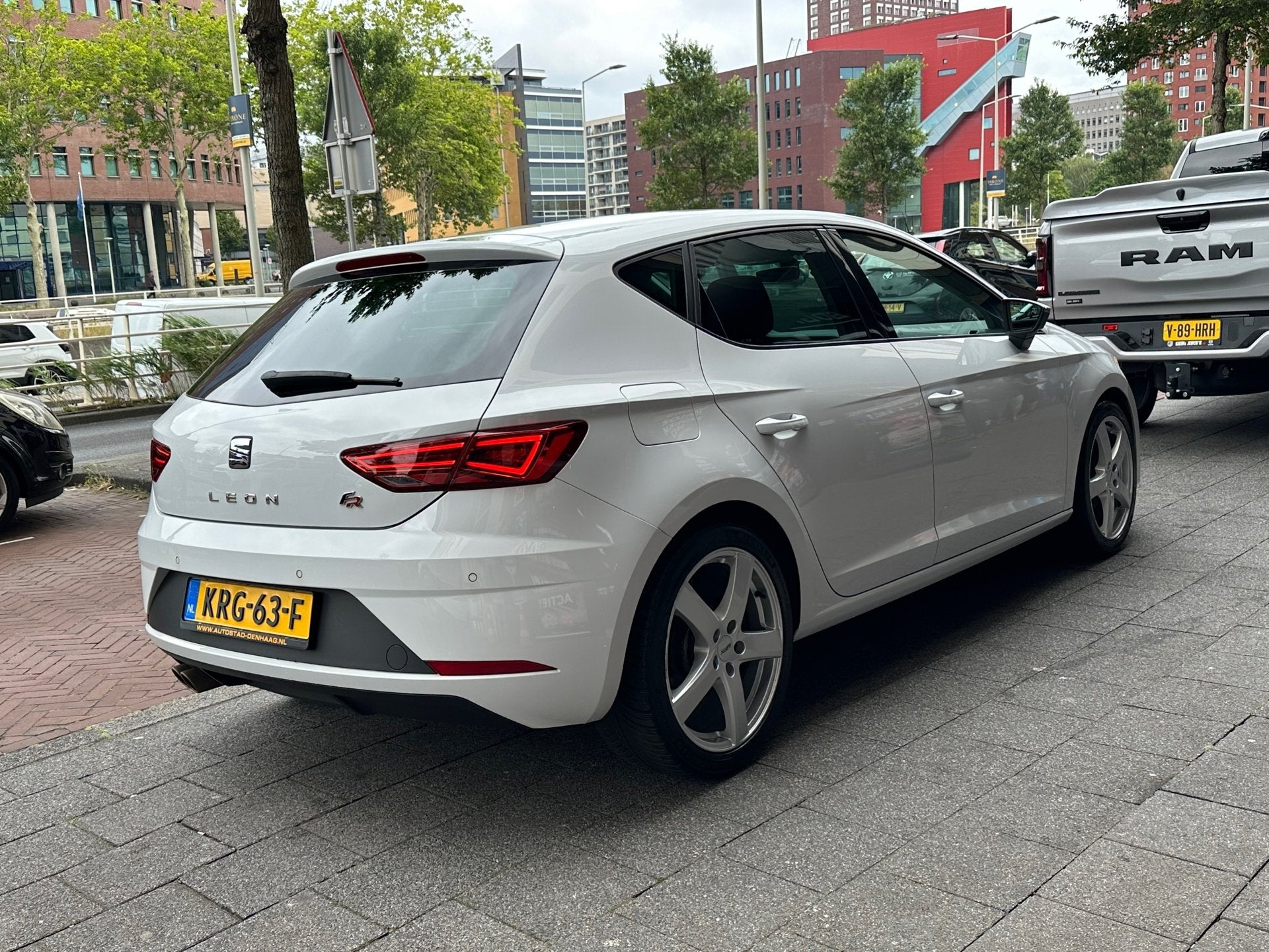 SEAT León