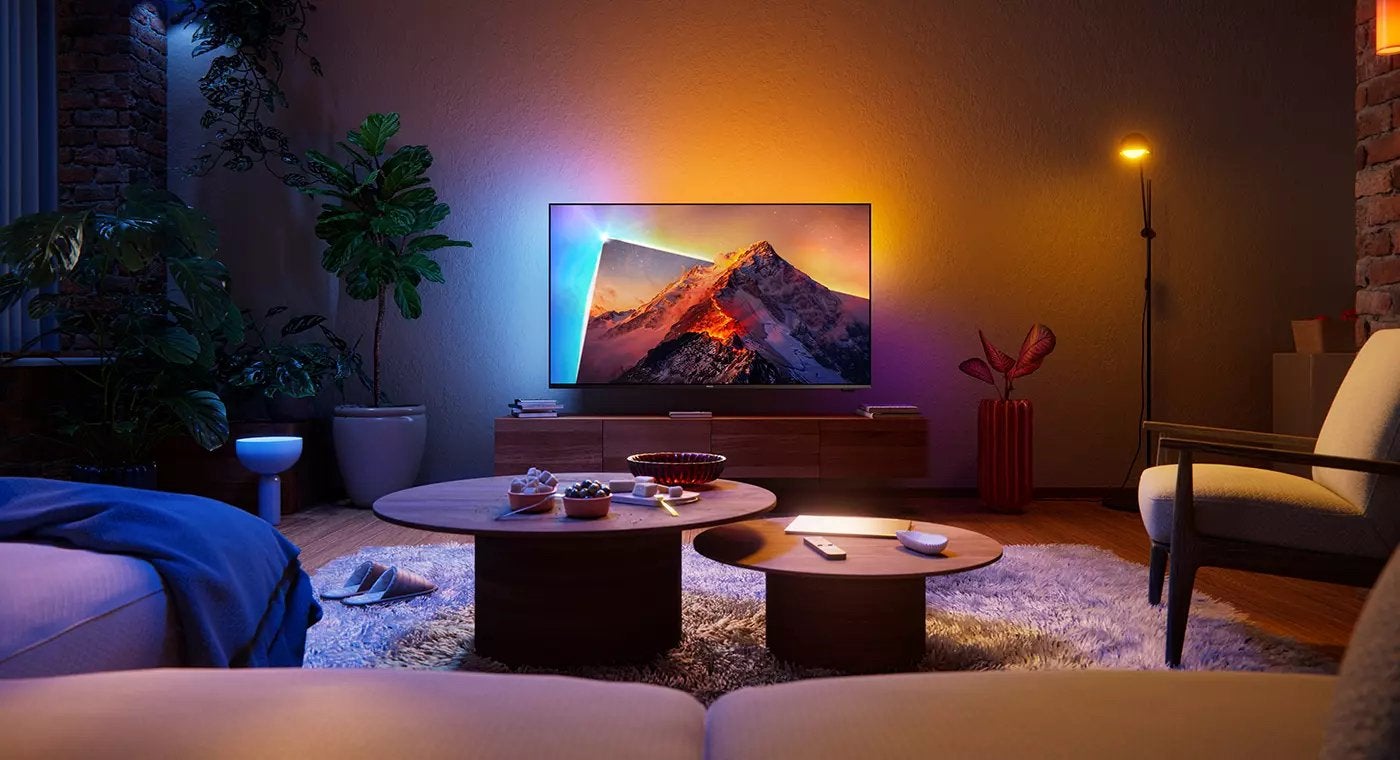 Niuwe in doos Philips 55" 4K QLED Smart TV Ambilight, Ophalen, Philips, QLED, Nieuw