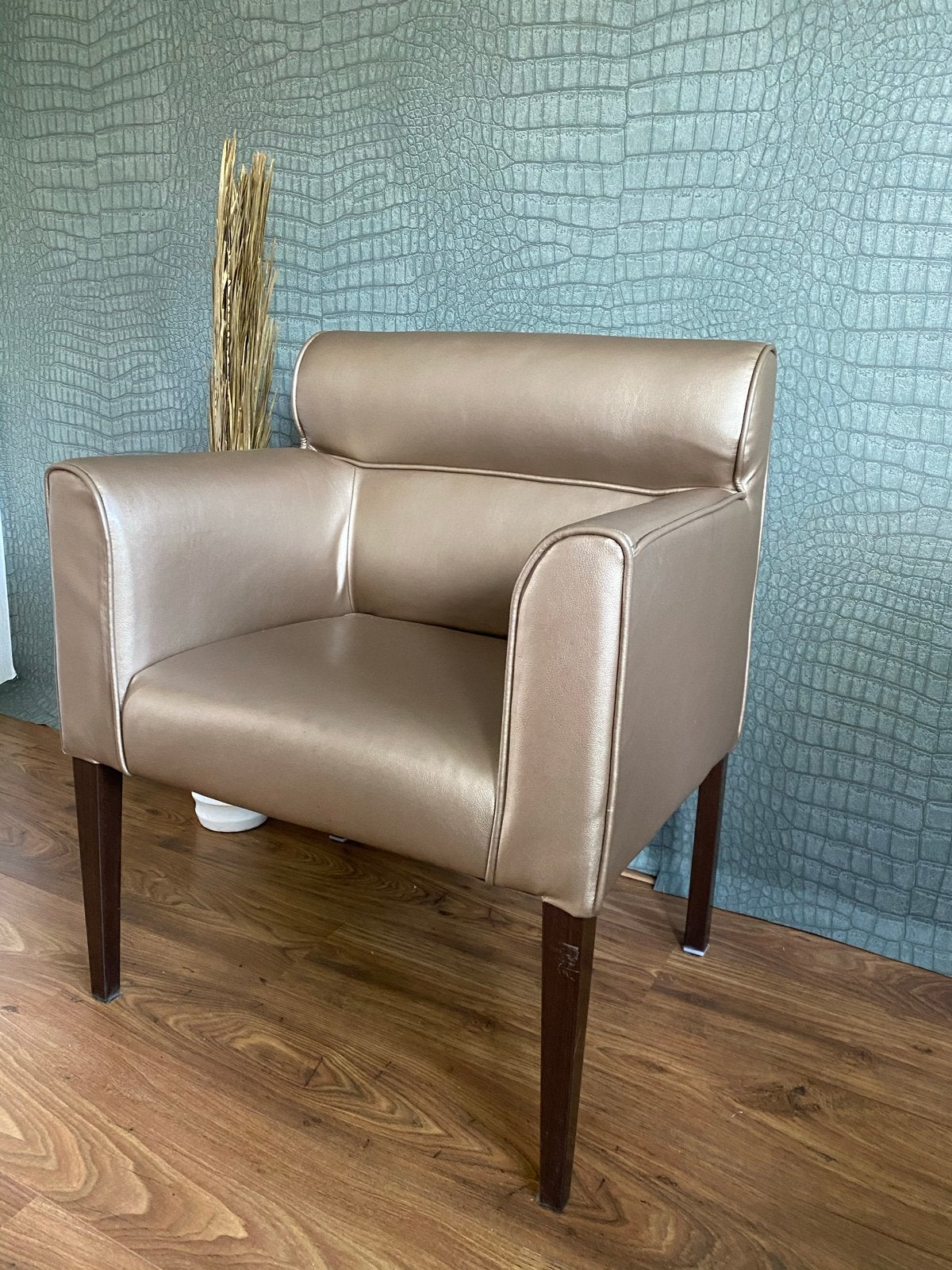 Set van 4 bronzen stoelen - Comfortabel en stijlvol, Huis en Inrichting, Stoelen, Ophalen, Gebruikt, Overige kleuren, Vier