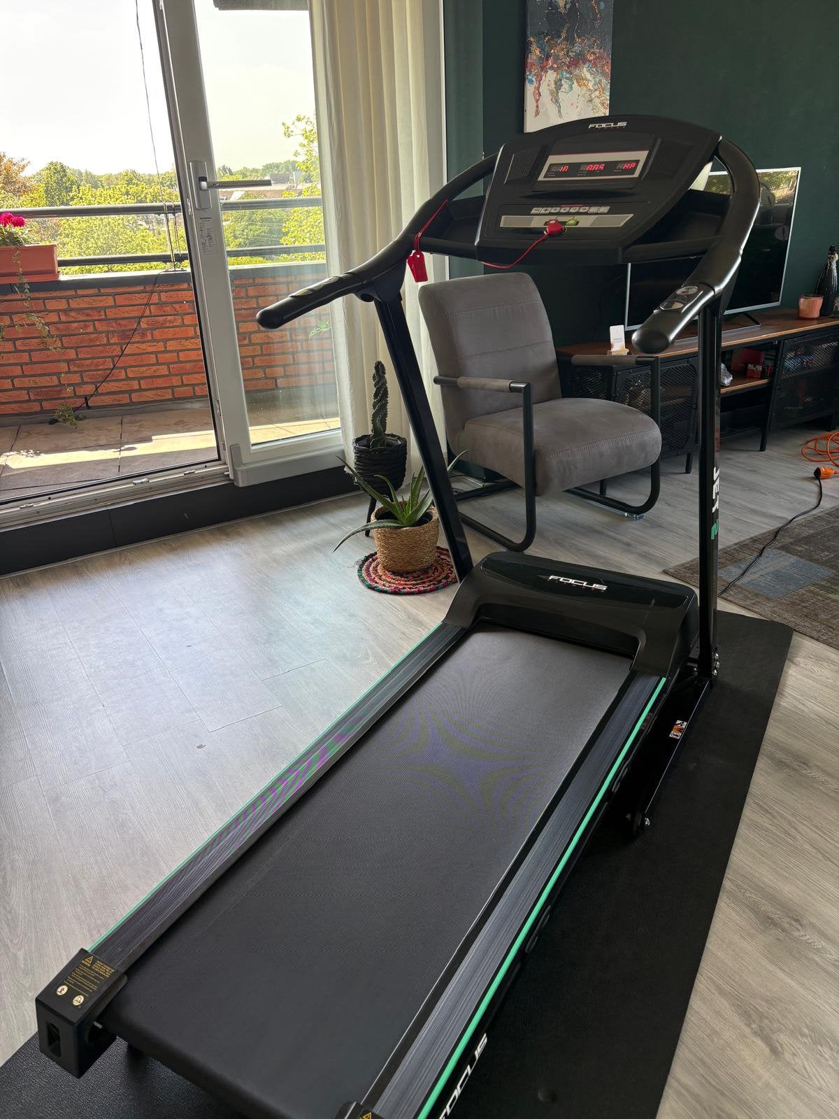 Focus Fitness Jet 2 loopband (incl. dempingsmat), Sport en Fitness, Ophalen, Zo goed als nieuw, Loopband