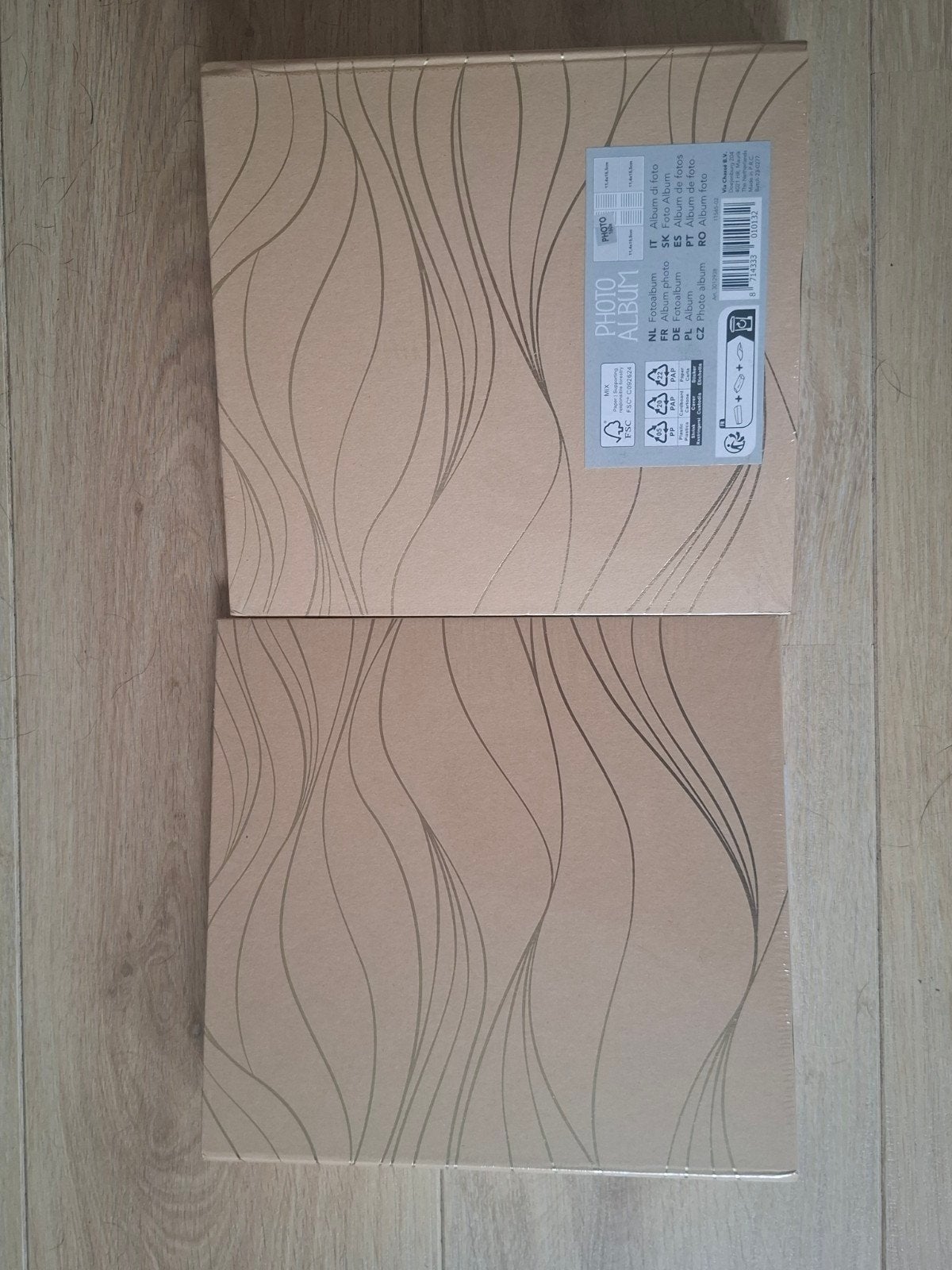 Nieuw Fotoalbum - Bruin/ beige met Golvend Patroon (2 stuks), Audio, Tv en Foto, Ophalen of Verzenden, Nieuw