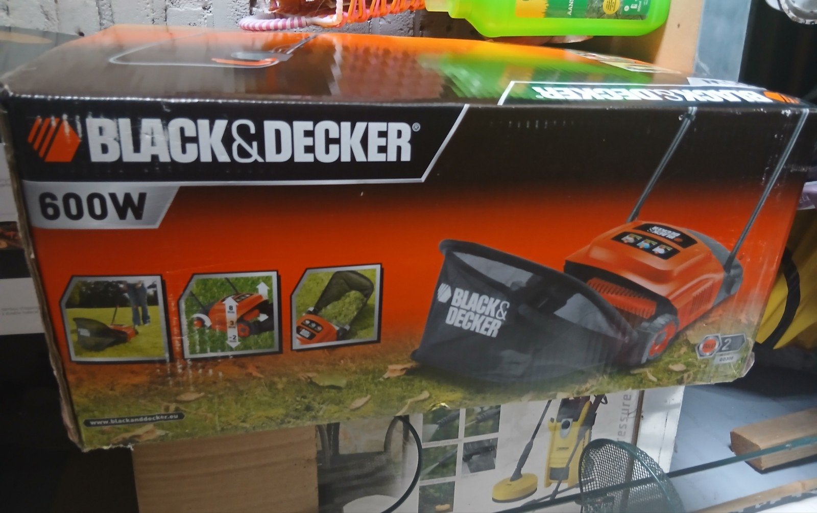 Black en Decker verticuteer machine 600 Watt, Ophalen, Nieuw, Elektrisch