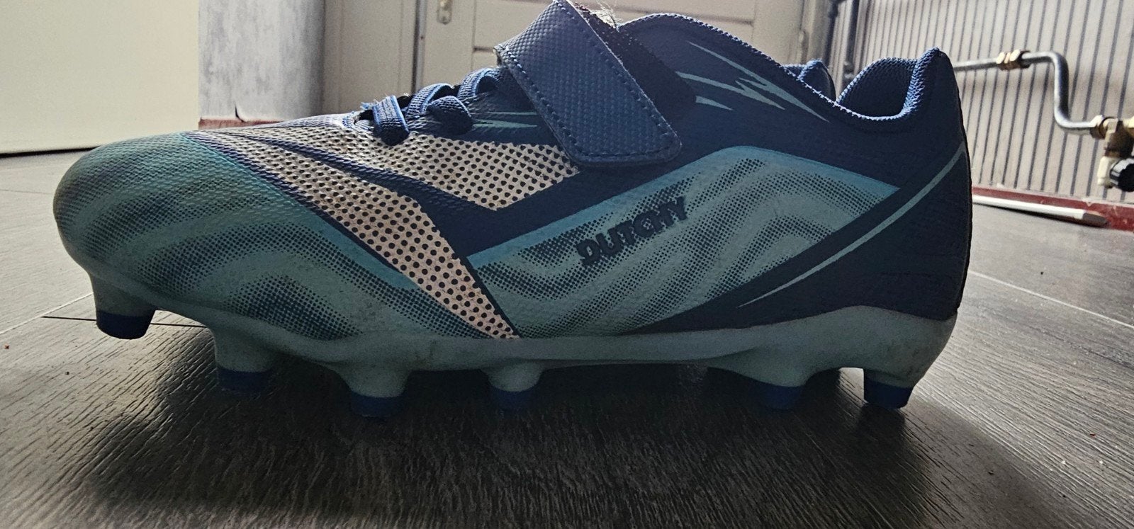 voetbalschoenen maat 33, Maat XS of kleiner, Ophalen, Zo goed als nieuw, Schoenen