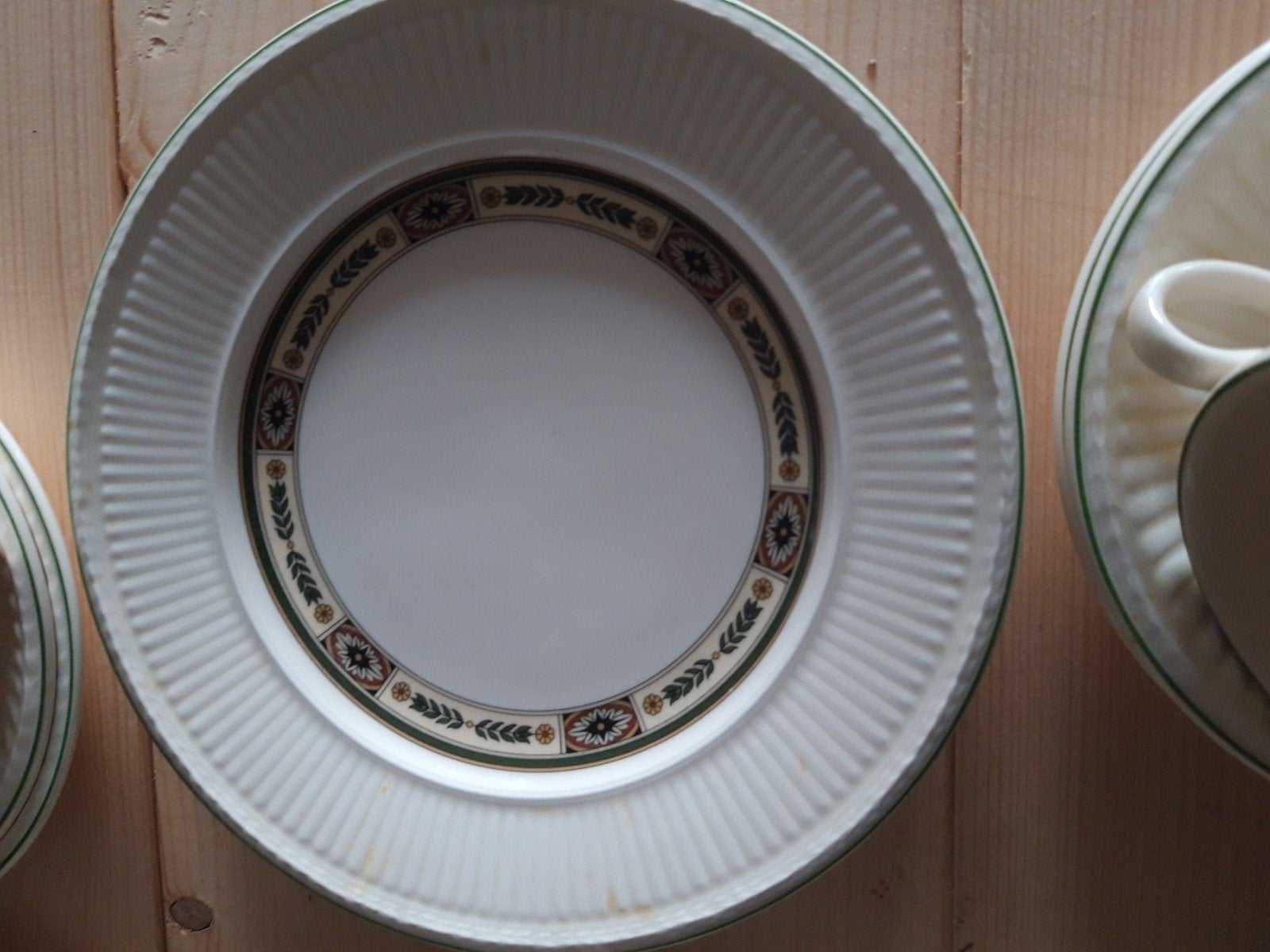 Wedgwood  Carlton,12 koppen ,12 gebaksbordjes, Antiek en Kunst, Ophalen of Verzenden