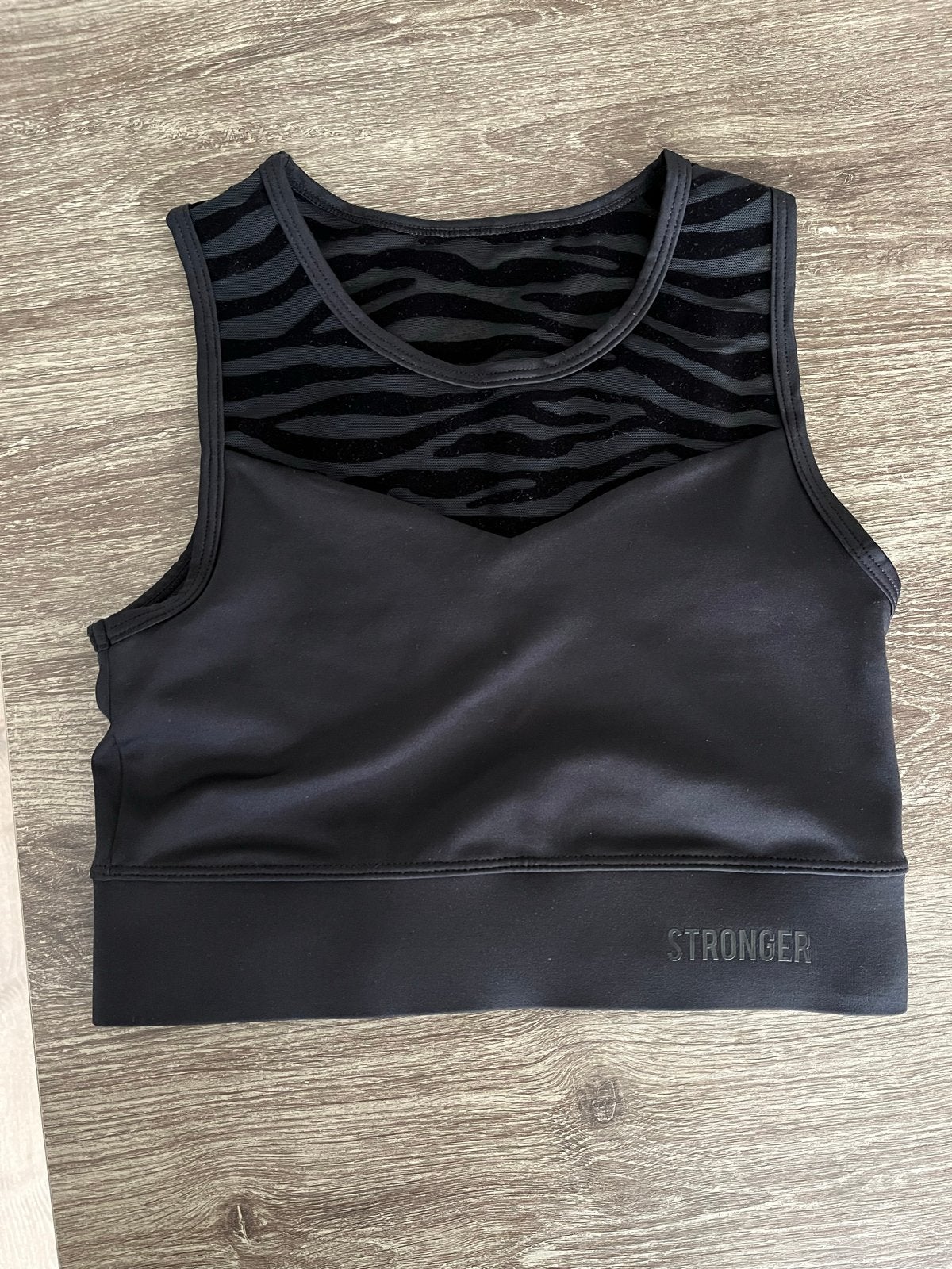 Stronger sporttop XS - Zo goed als nieuw, Zwart, Ophalen of Verzenden, Maat 34 (XS) of kleiner, Fitness of Aerobics