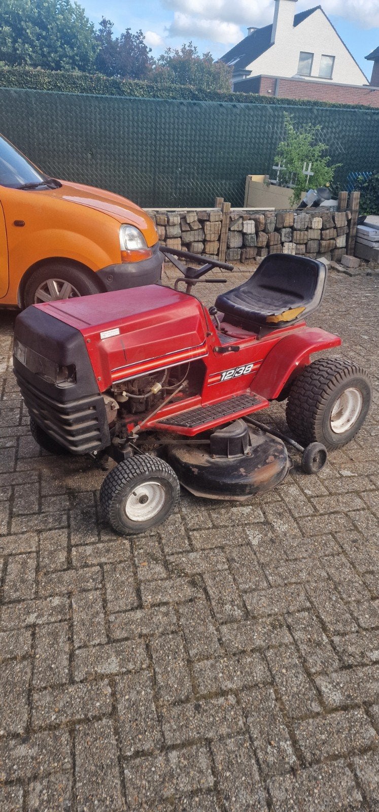 Unitech zitmaaier, Tuin en Terras, Zitmaaiers, Ophalen