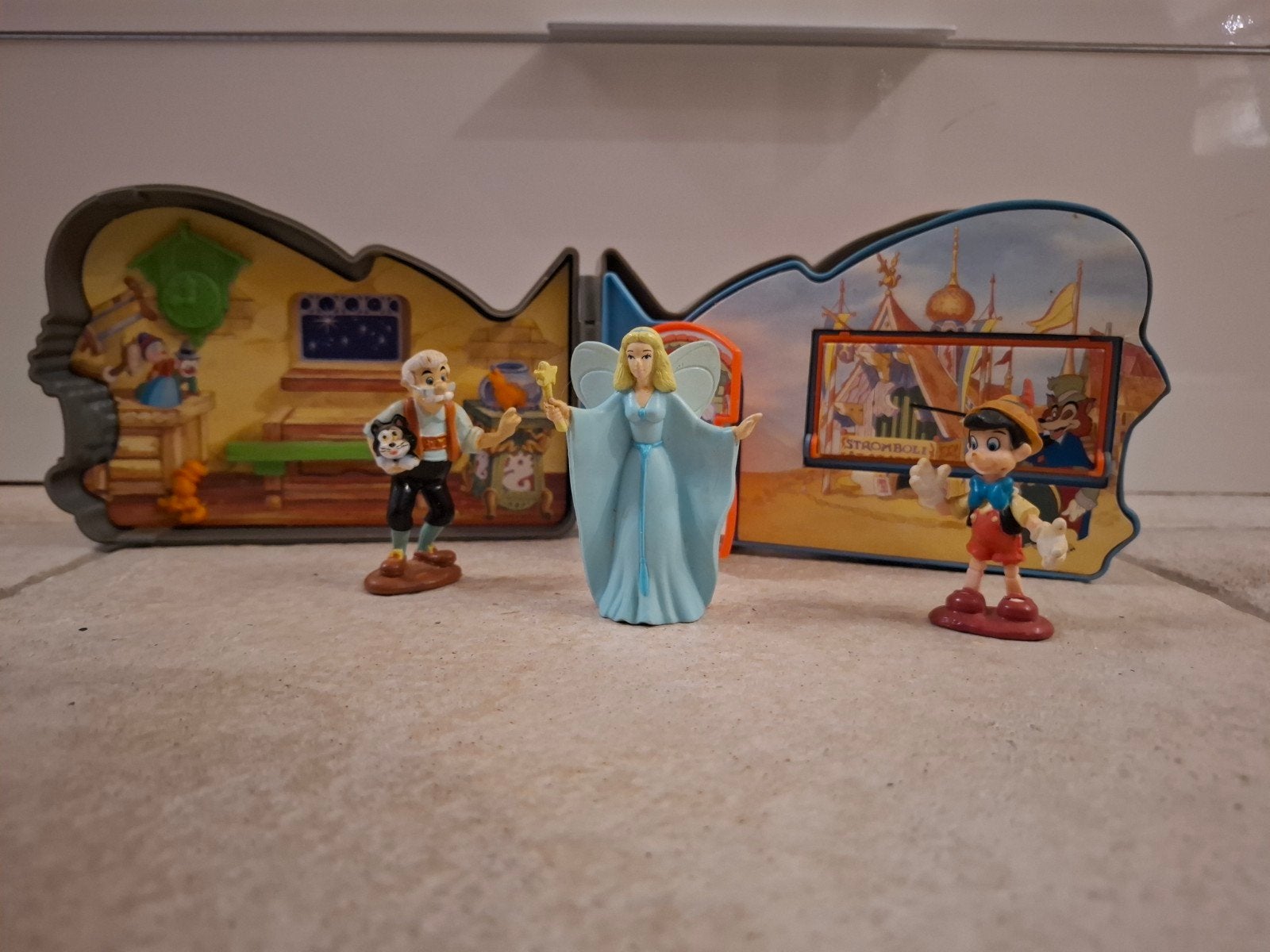 Mattel Vintage Speelset Pinokkio, Verzamelen, Ophalen of Verzenden, Peter Pan of Pinokkio, Gebruikt, Beeldje of Figuurtje