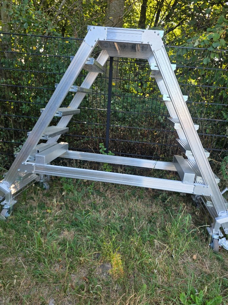 ALTREX professionele verrijdbare magazijntrap / bordestrap, Ophalen, Gebruikt, Trap, Minder dan 2 meter