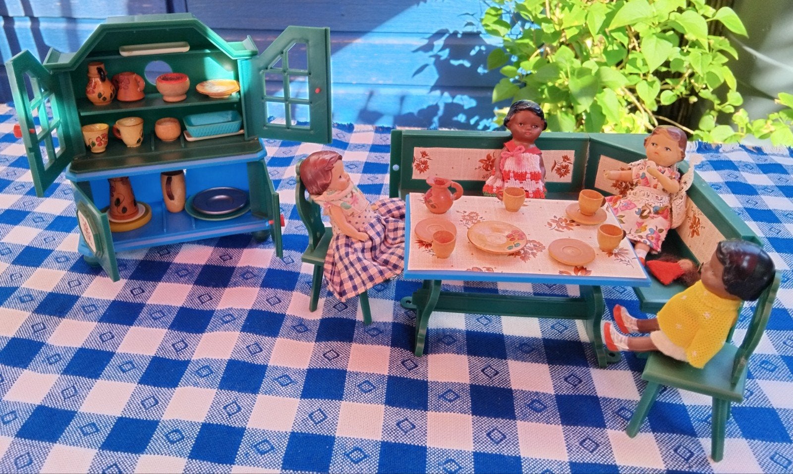 Vintage (jaren 70) poppenhuis meubels - eetkamer set, Ophalen of Verzenden, Gebruikt, Poppenhuis