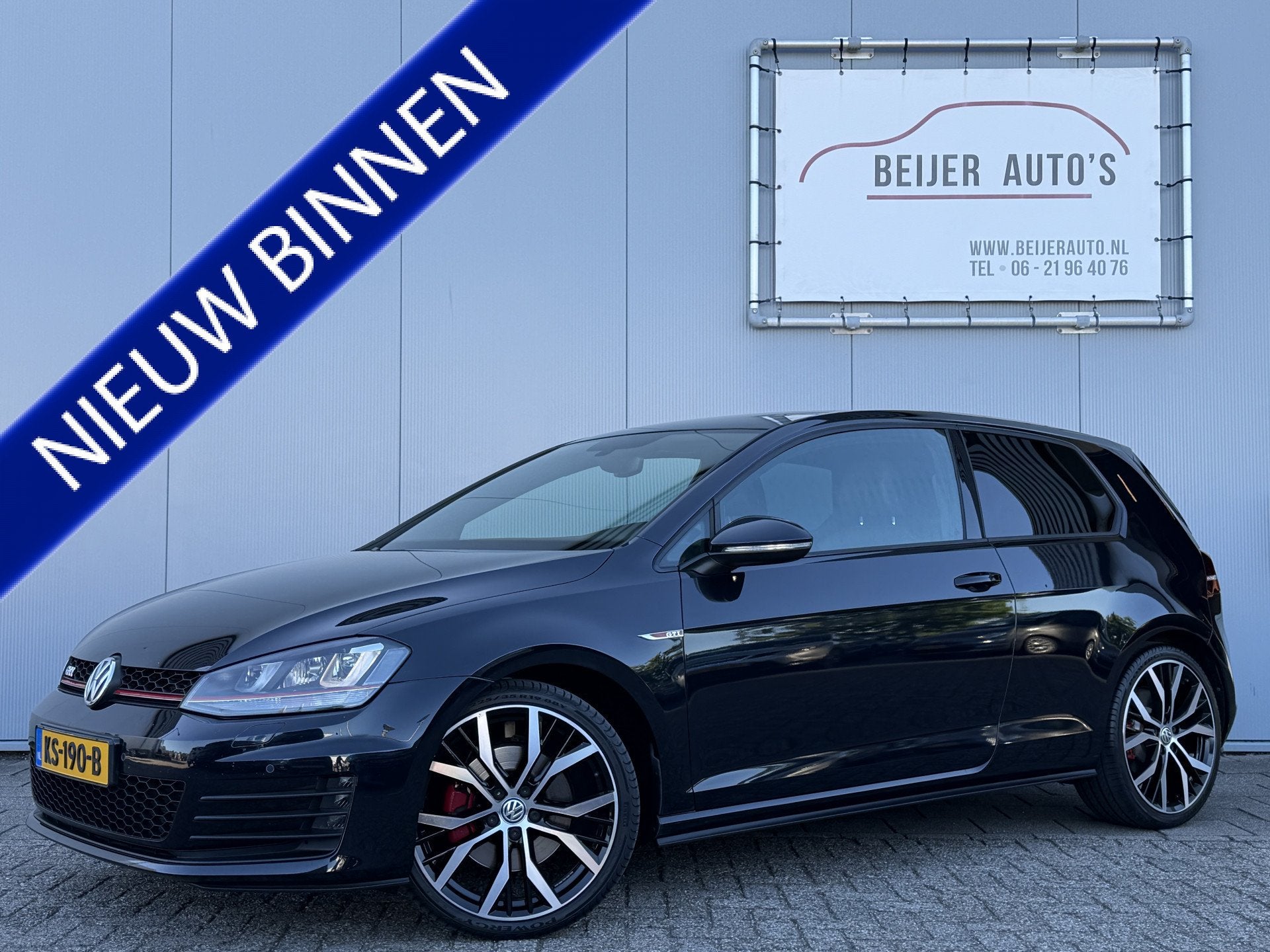 Volkswagen Golf 2.0 TSI GTI Carplay/Leer/19inch. (bj 2016), Auto's, Voorwielaandrijving, Gebruikt, Euro 6, 4 cilinders