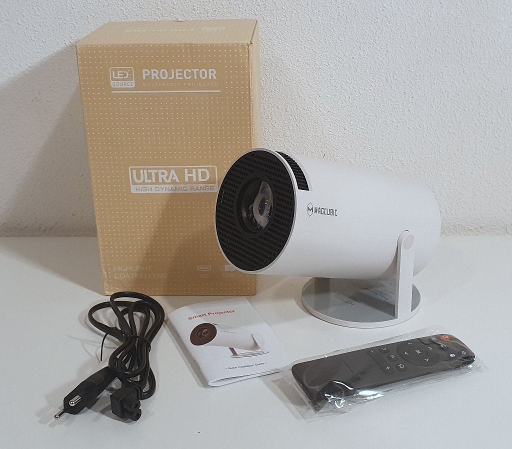 Draagbare Projector / Beamer MagCubic Wifi, Bluetooth, HDMI, S, S, LED, Nieuw