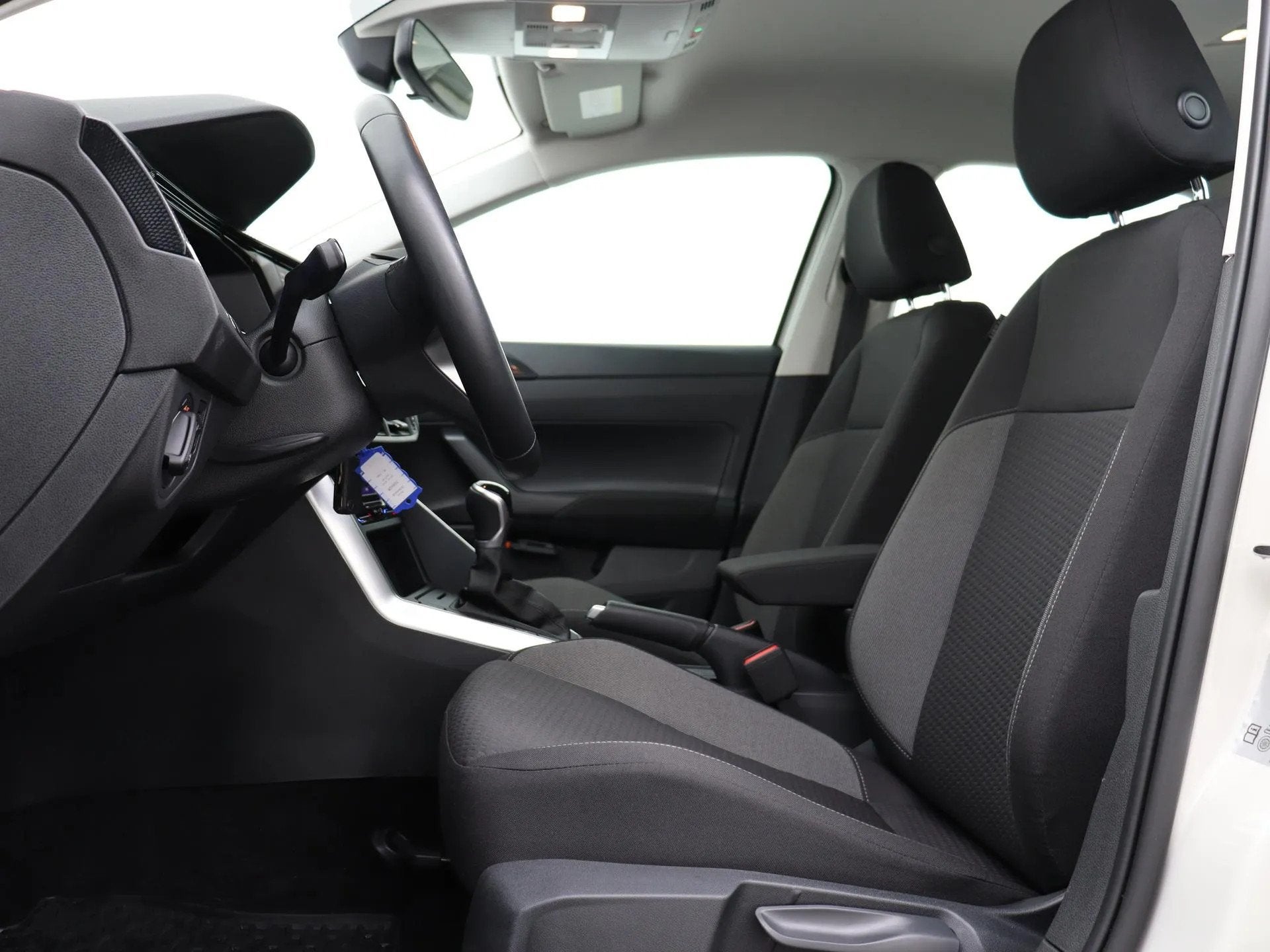 Volkswagen Polo 1.0 TSI 95 PK Life (bj 2025), Gebruikt, 1073 kg, Bedrijf, Handgeschakeld