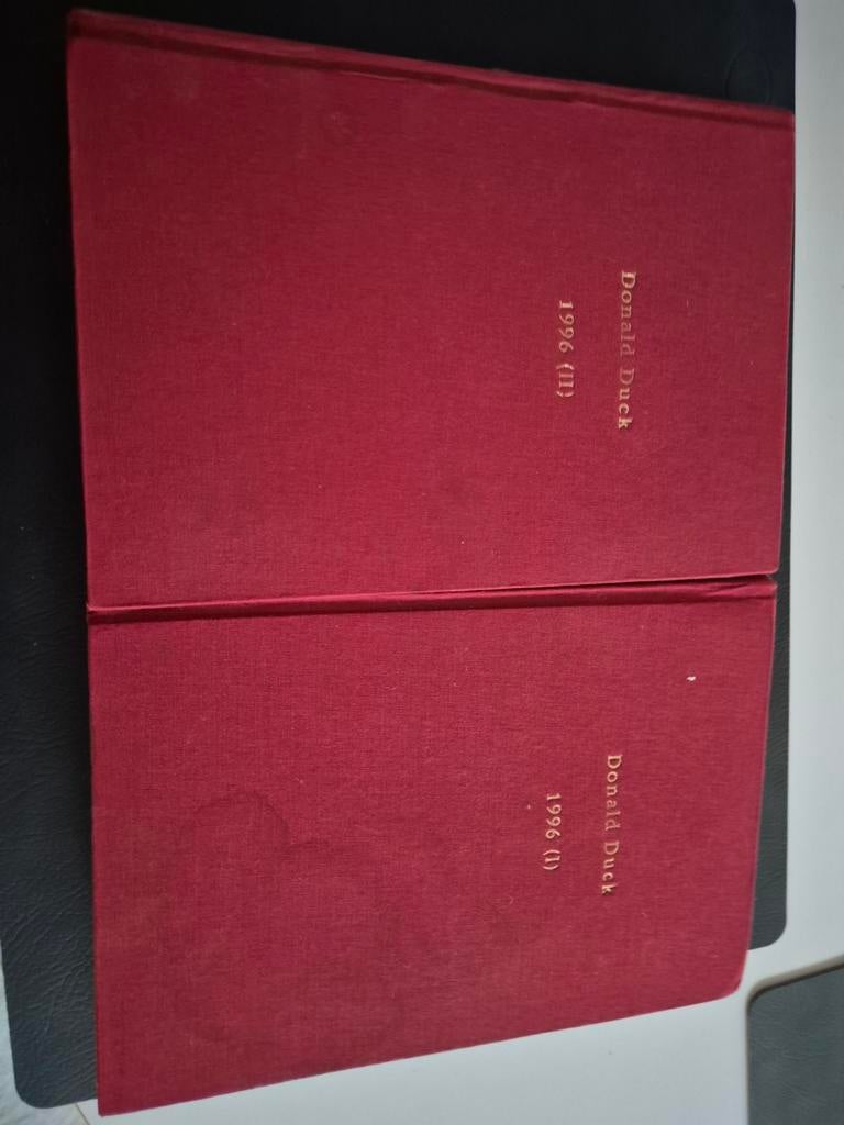 Donald Duck Jaarboeken 1996 Deel 1 & 2 - 52 bladen, Boeken, Complete serie of reeks, Ophalen of Verzenden, Gelezen, Walt Disney