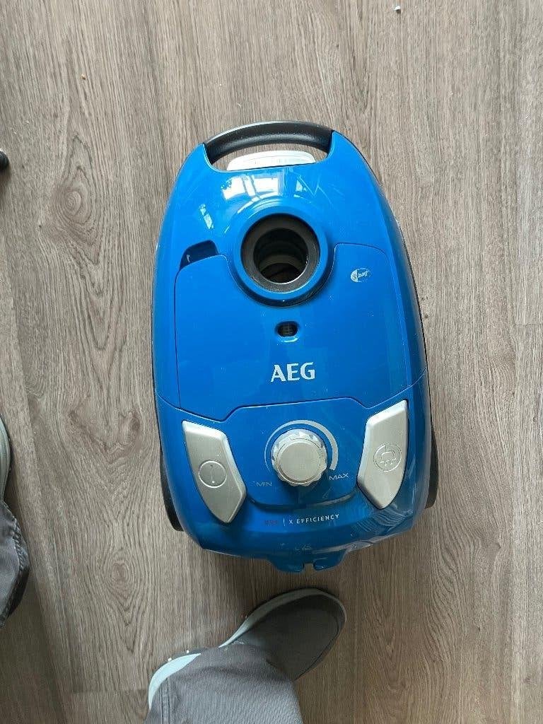 Stofzuiger, Inclusief accessoires, Zo goed als nieuw, Sledestofzuiger, Minder dan 1200 watt