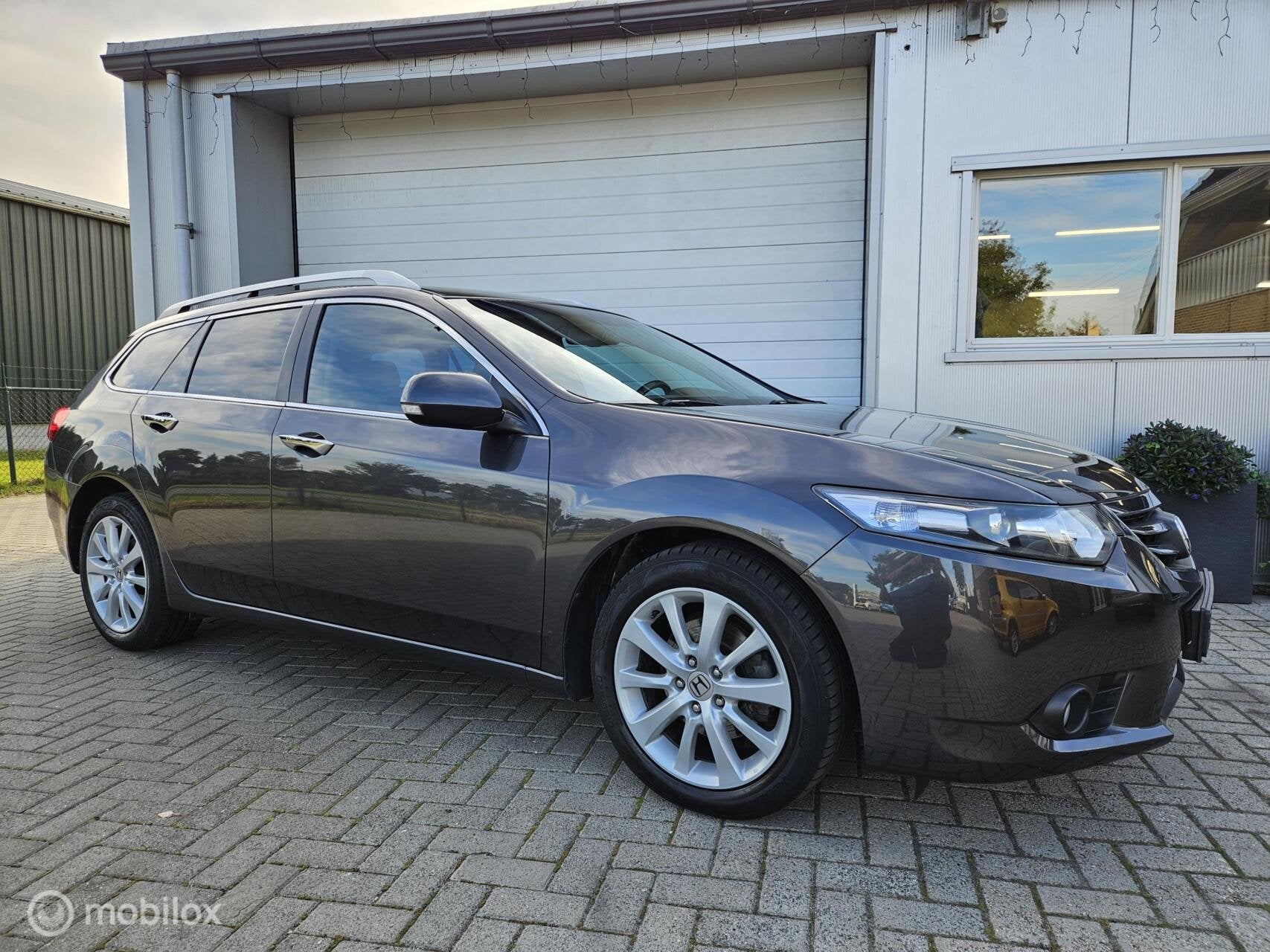 Honda Accord Tourer 2.0 Elegance zeer nette auto!, Auto's, Euro 5, Gebruikt, 14 km/l, 1500 kg