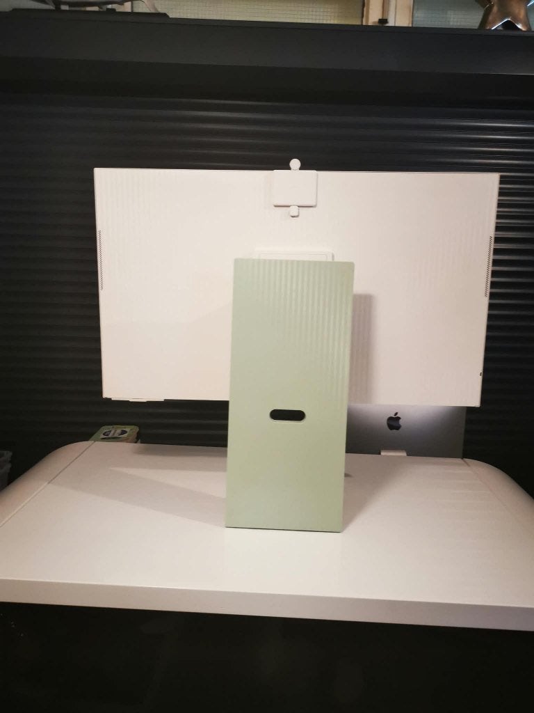 Samsung M8 32 inch Groen- Wit Monitor Zoals Nieuw voor €299, Computers en Software, Hoofdtelefoonaansluiting, DisplayPort, Samsung