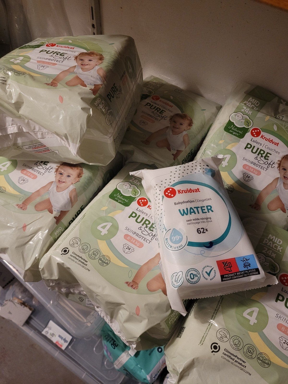 6 x Kruidvat luiers Puremaat 4 en 11 x waterdoekjes, Ophalen of Verzenden, Nieuw