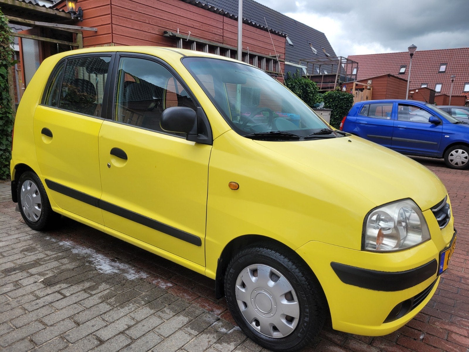 Hyundai Atos 1.1 Prime 2004 APK 01-27 + all  season banden., Auto's, Hyundai, Voorwielaandrijving, Stof, 31 €/maand, 4 cilinders